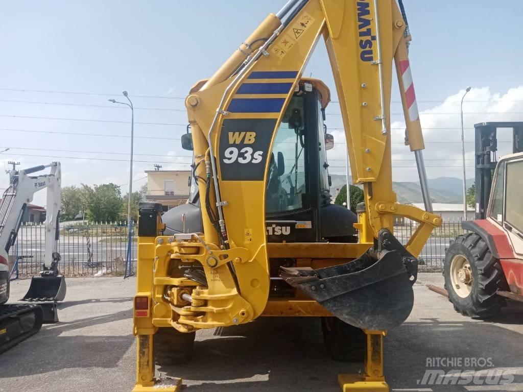 Komatsu WB 93 S Kaivurikuormaajat