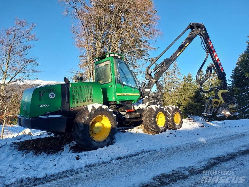 John Deere 1270 D Harvesterit