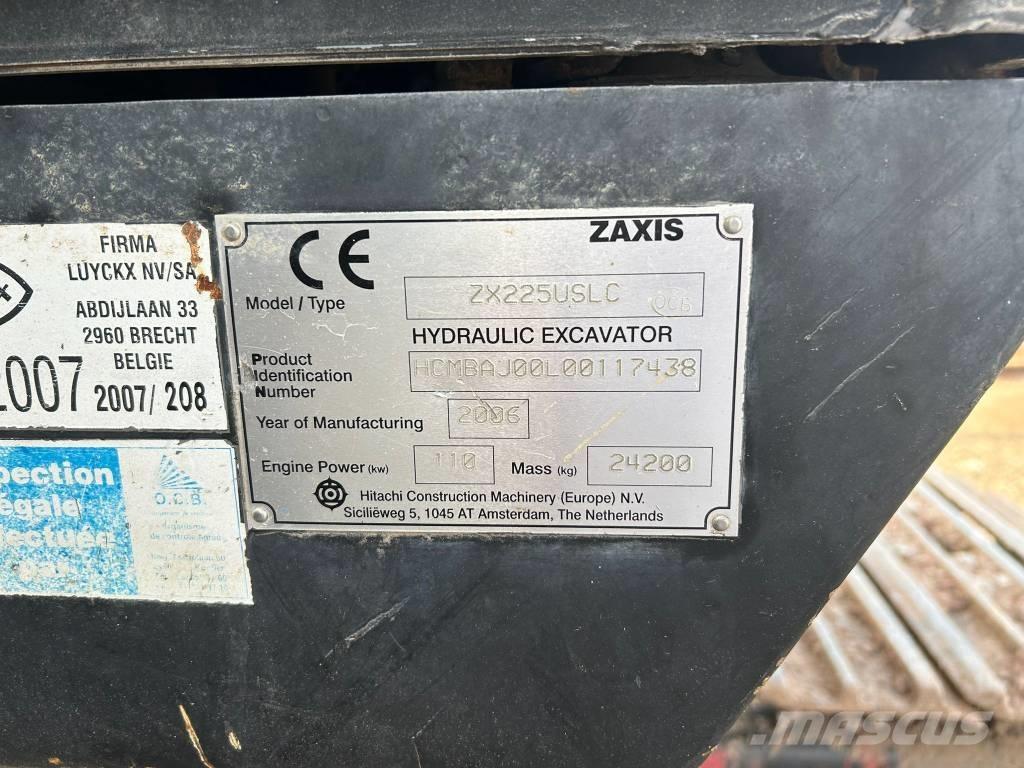 Hitachi ZX 225 Telakaivukoneet
