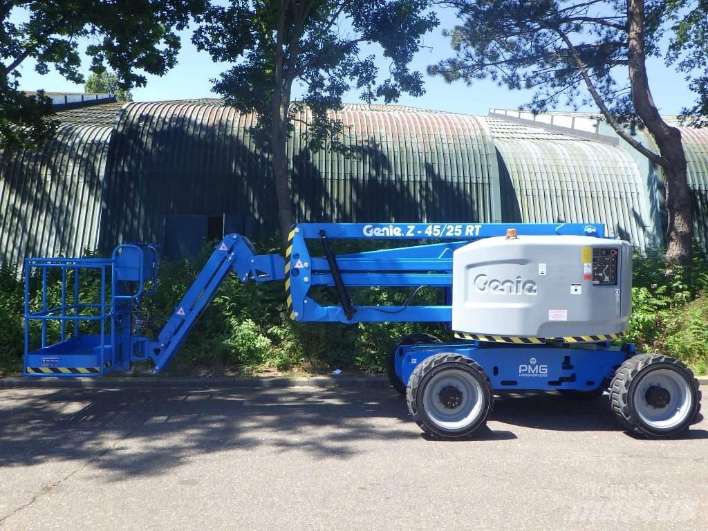 Genie Z45/25JRT Kuukulkijat
