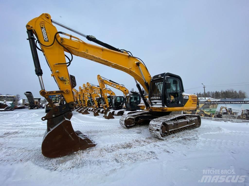 JCB JS 290 LC Telakaivukoneet