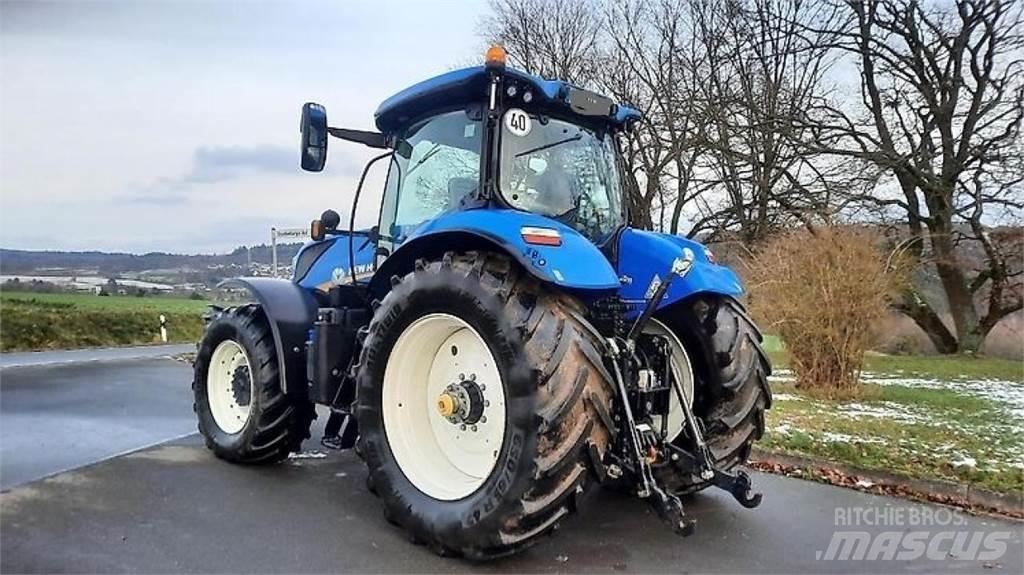 New Holland T7.260 Traktorit