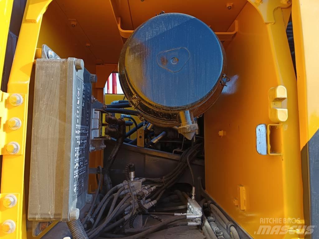 Volvo EC 250 Telakaivukoneet