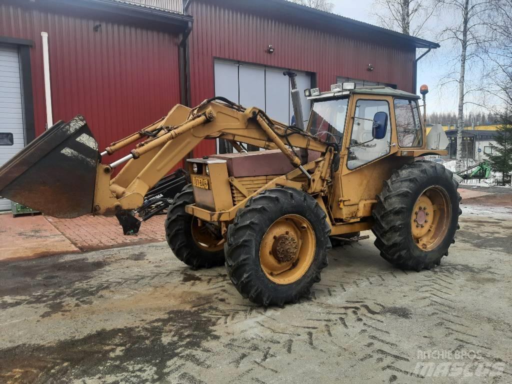 Valmet 702S 4 veto Traktorit