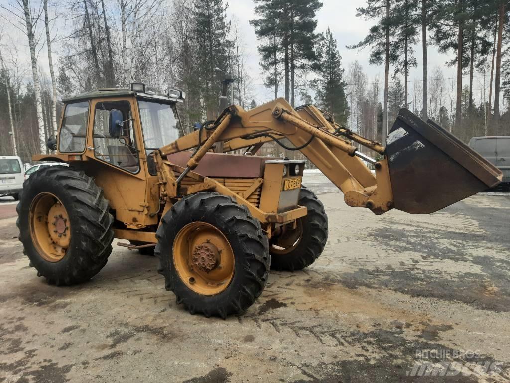 Valmet 702S 4 veto Traktorit