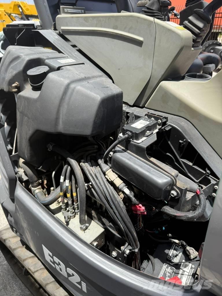 Bobcat E 32i Minikaivukoneet < 7t