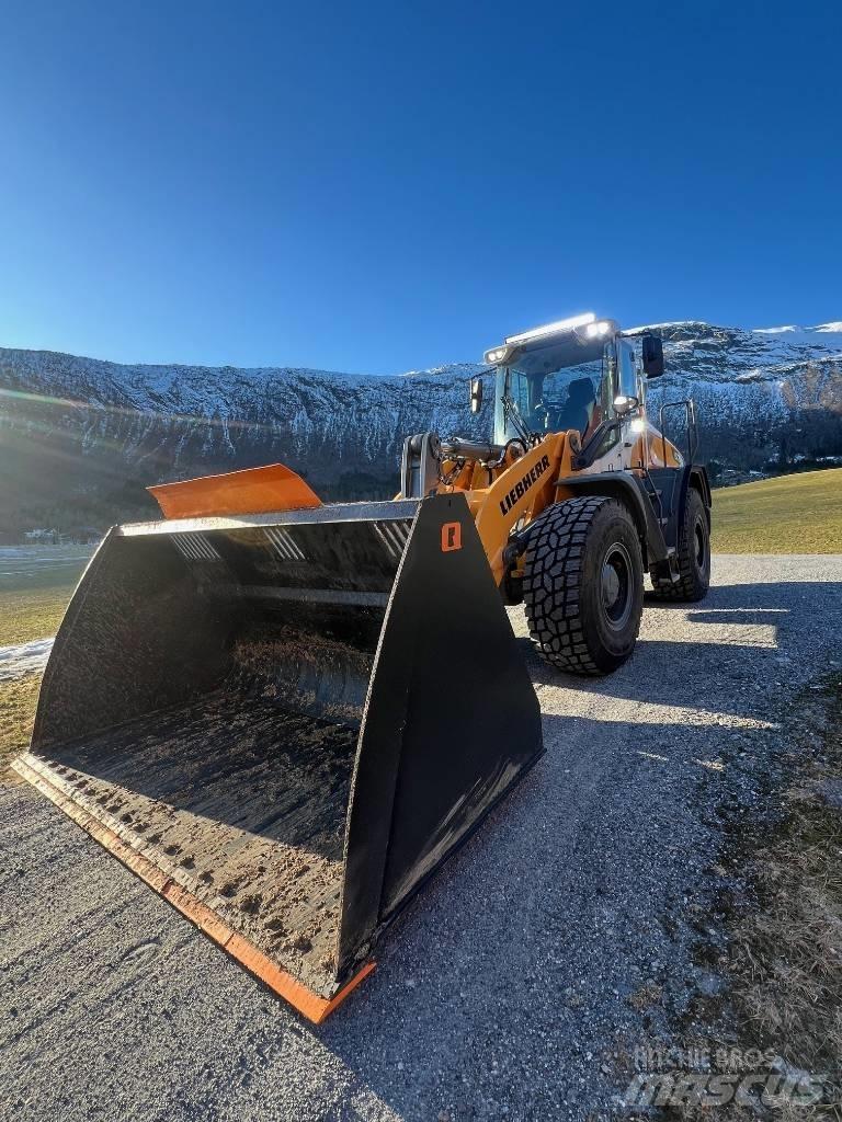 Liebherr L 538 Pyöräkuormaajat