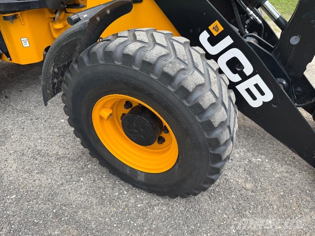 JCB 407 Pyöräkuormaajat