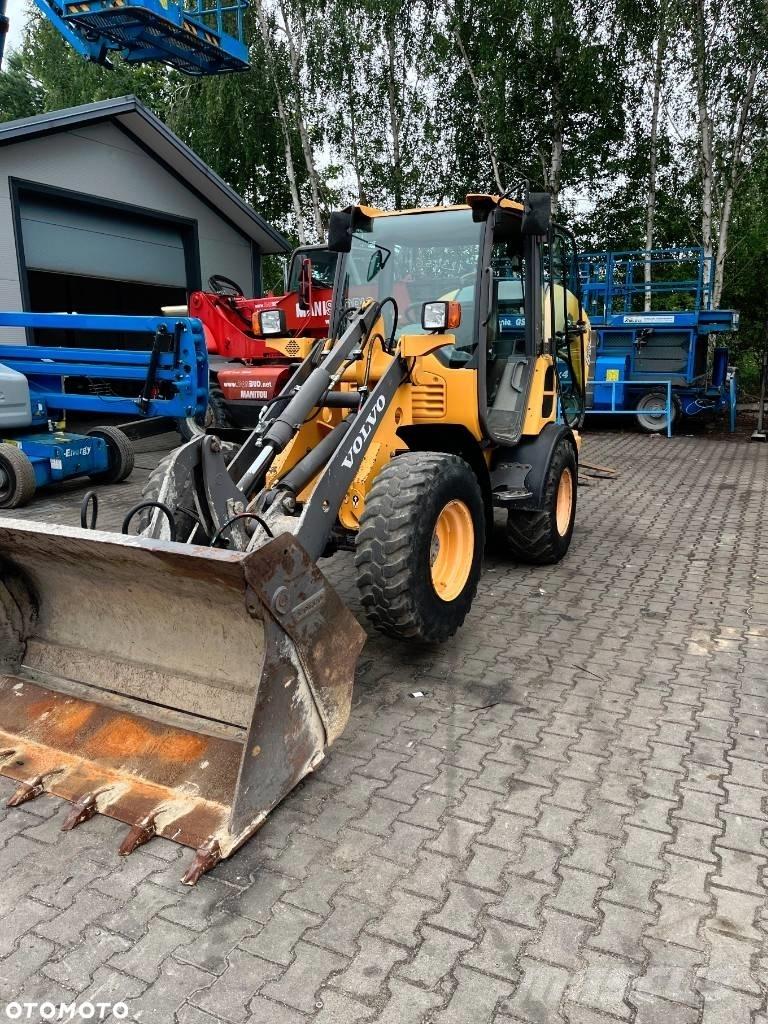 Volvo L 25 F Pyöräkuormaajat