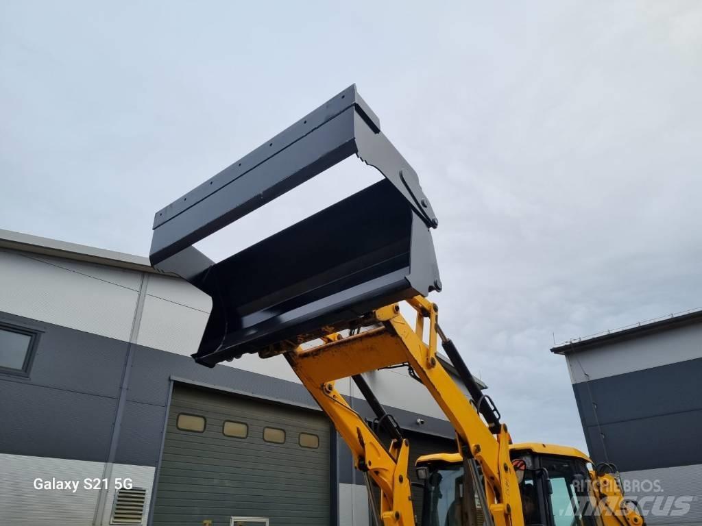 TMT 4W1 2CX Kaivuulaitteet