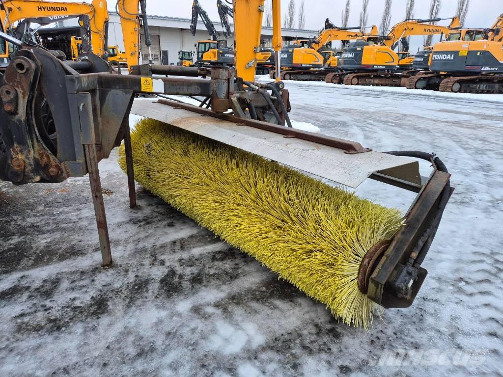 Salo 300 Avoharja Harjat / harjakauhat