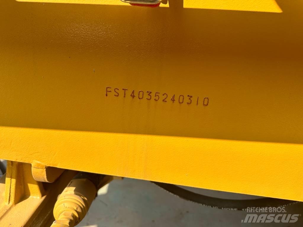 CAT 420 F ST Kaivurikuormaajat