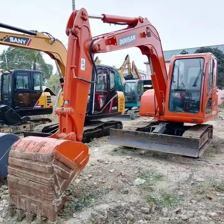 Doosan DH70-7 Telakaivukoneet