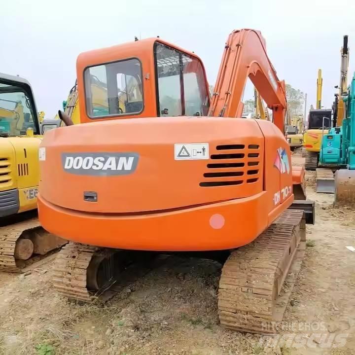 Doosan DH70-7 Telakaivukoneet