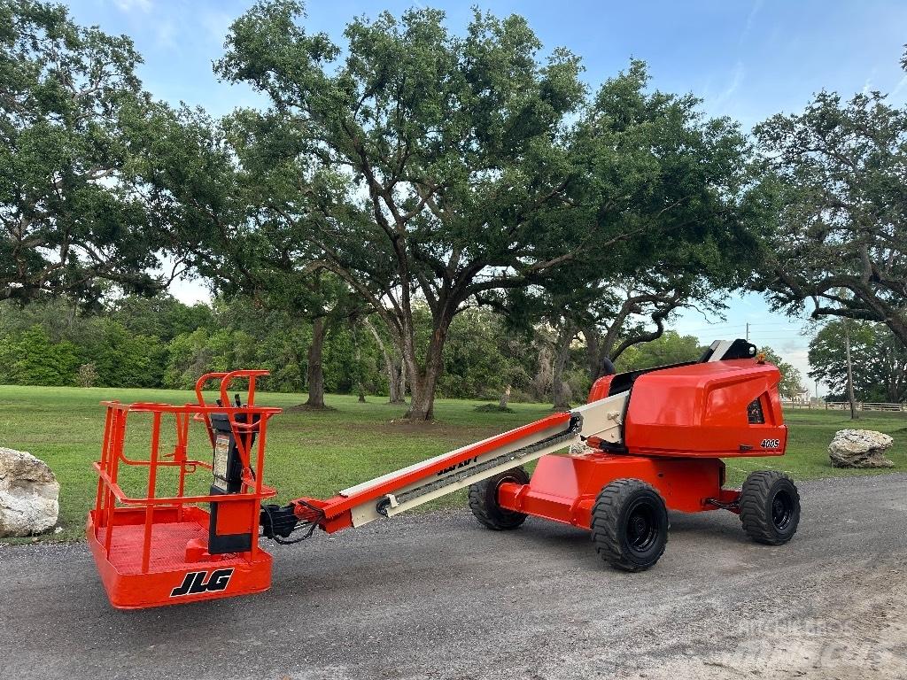 JLG 400 S Teleskooppipuominostimet