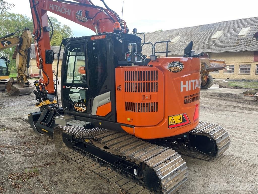 Hitachi ZX 135 US-7 Telakaivukoneet