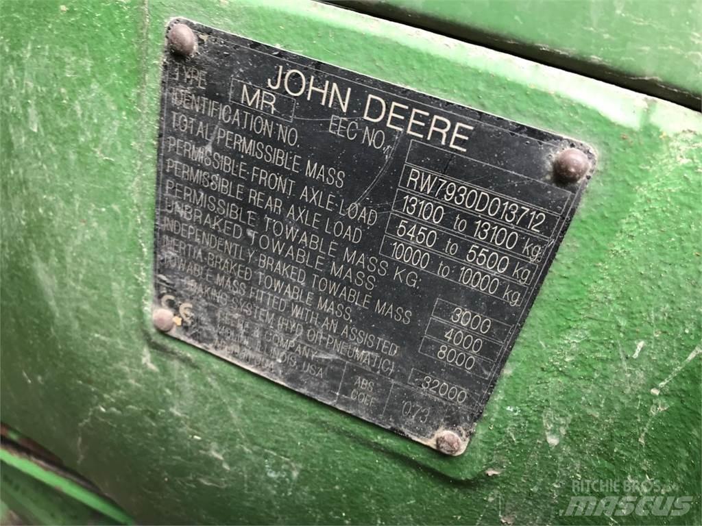John Deere 7930 Traktorit