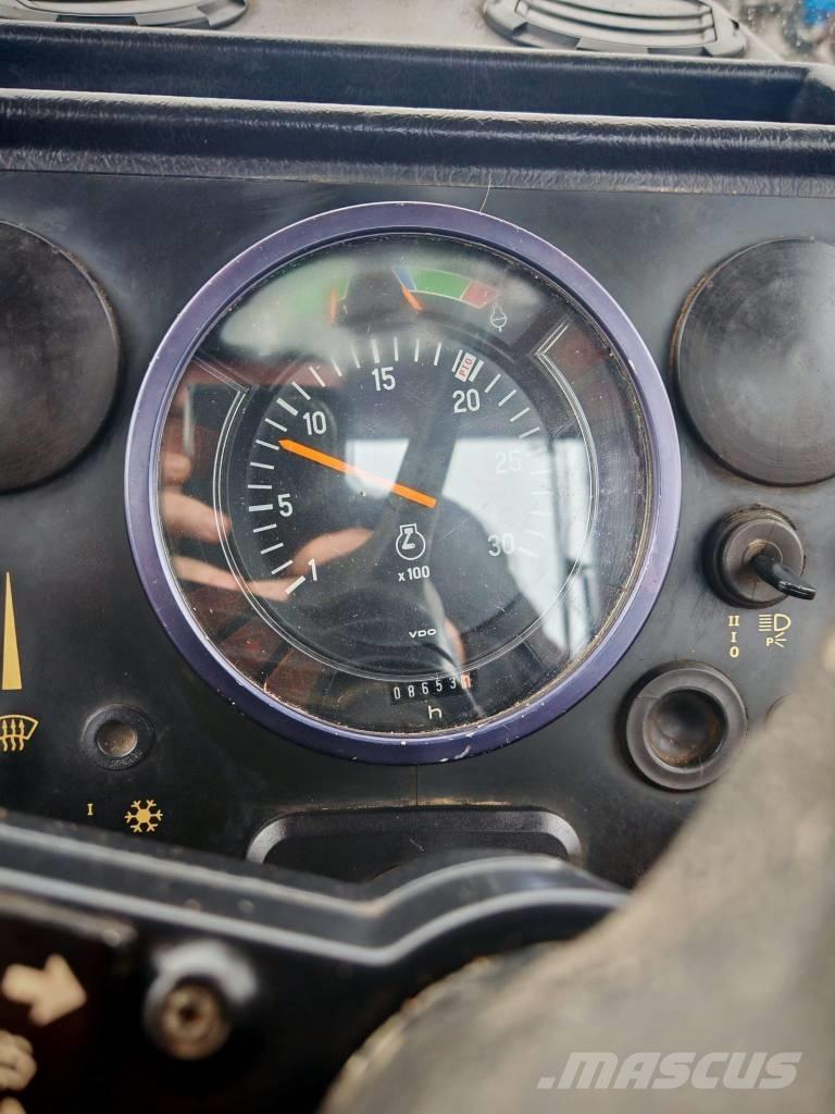 Valmet 705 Traktorit