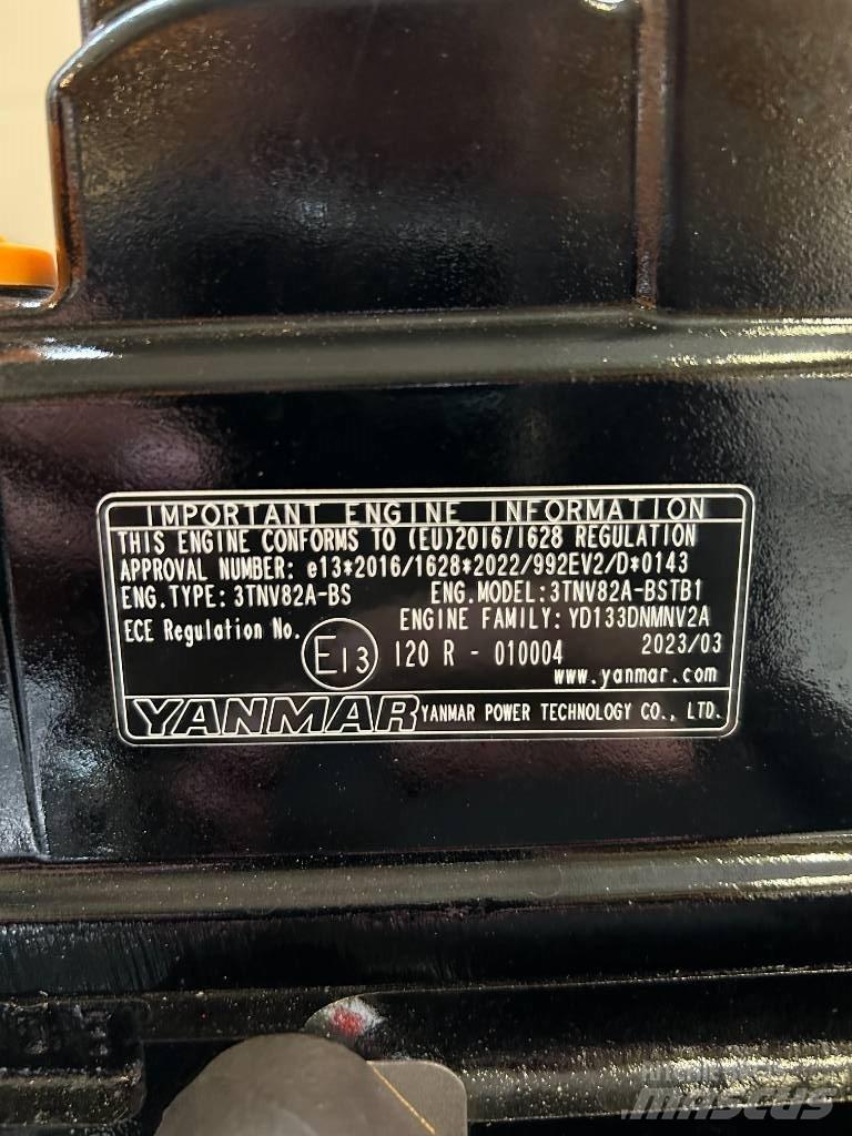 Yanmar 3TNV82 A Moottorit