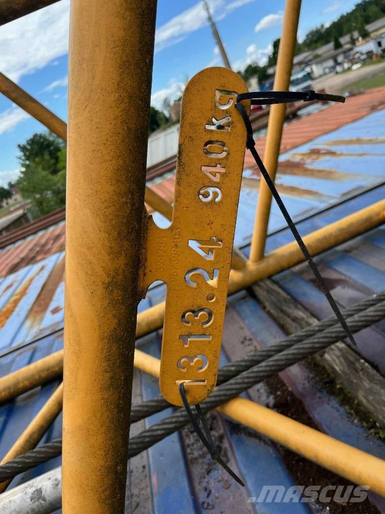 Liebherr HS 875 HD Tela-alustaiset nosturit