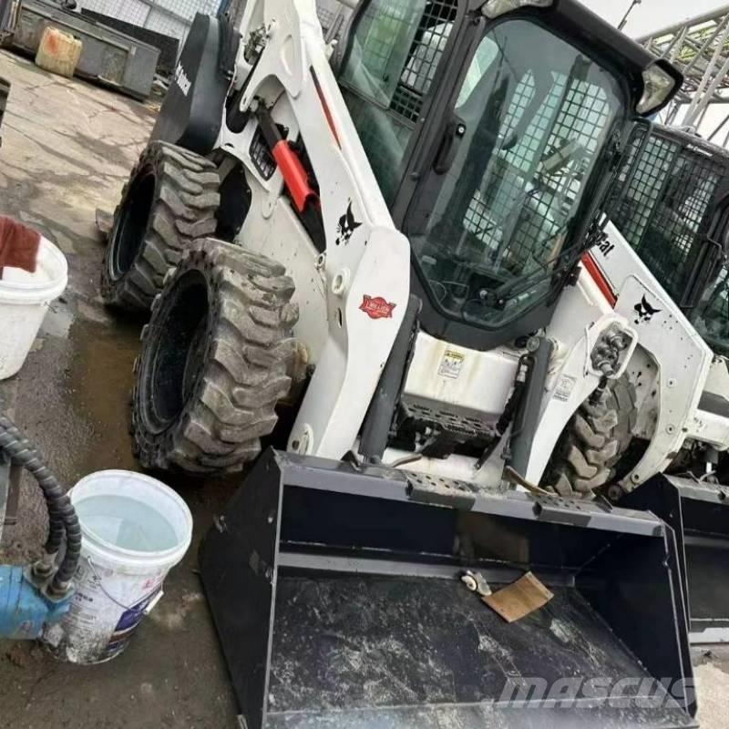 Bobcat S 750 Liukuohjatut kuormaajat