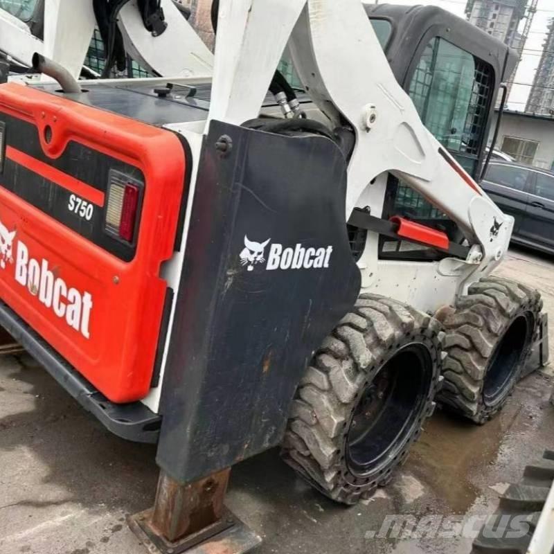 Bobcat S 750 Liukuohjatut kuormaajat