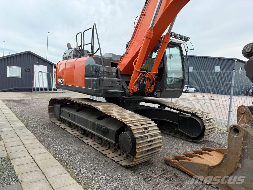 Hitachi ZX 300 LC-6 Telakaivukoneet