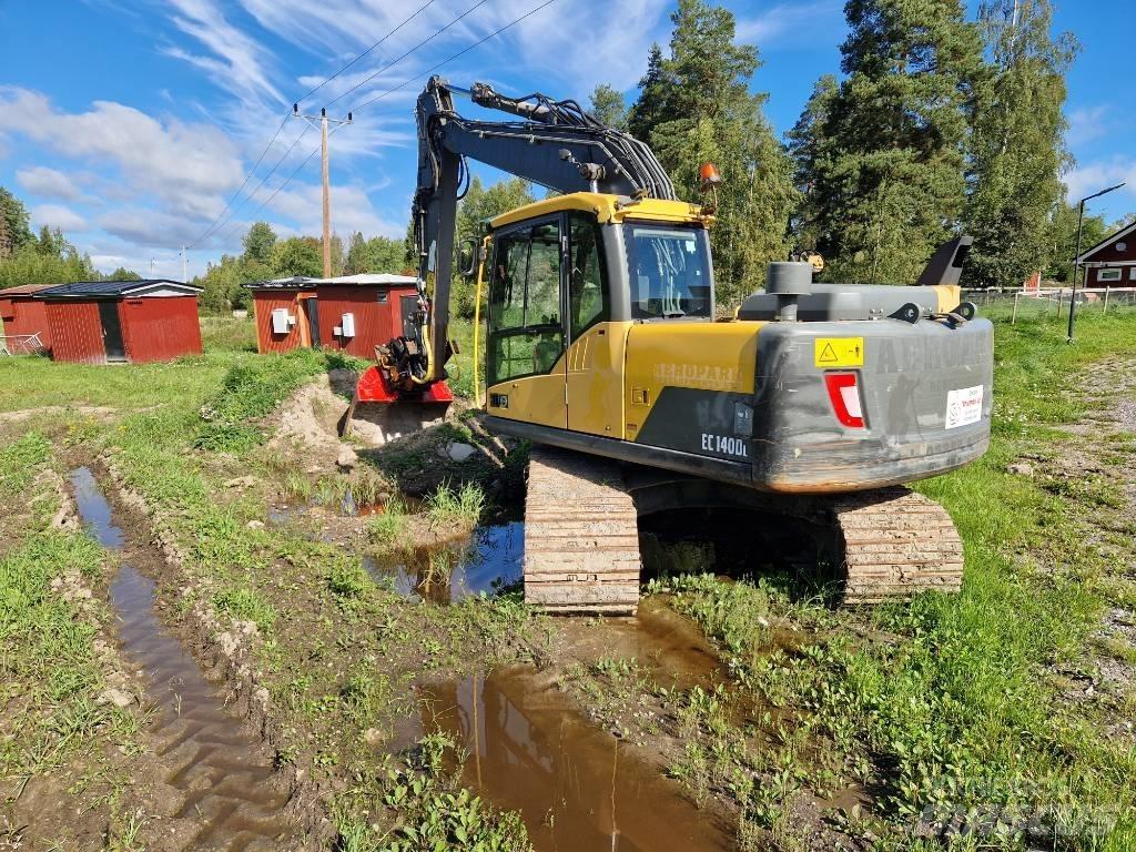 Volvo EC140DL Telakaivukoneet