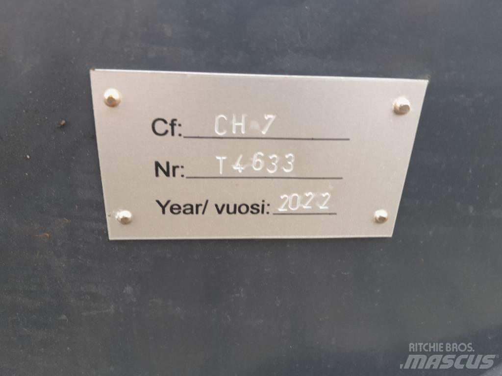 John Deere 1270G Puomit