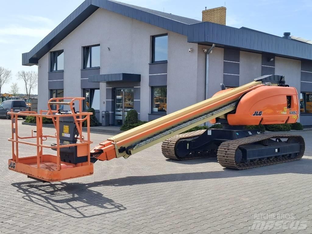 JLG 600 S C Teleskooppipuominostimet
