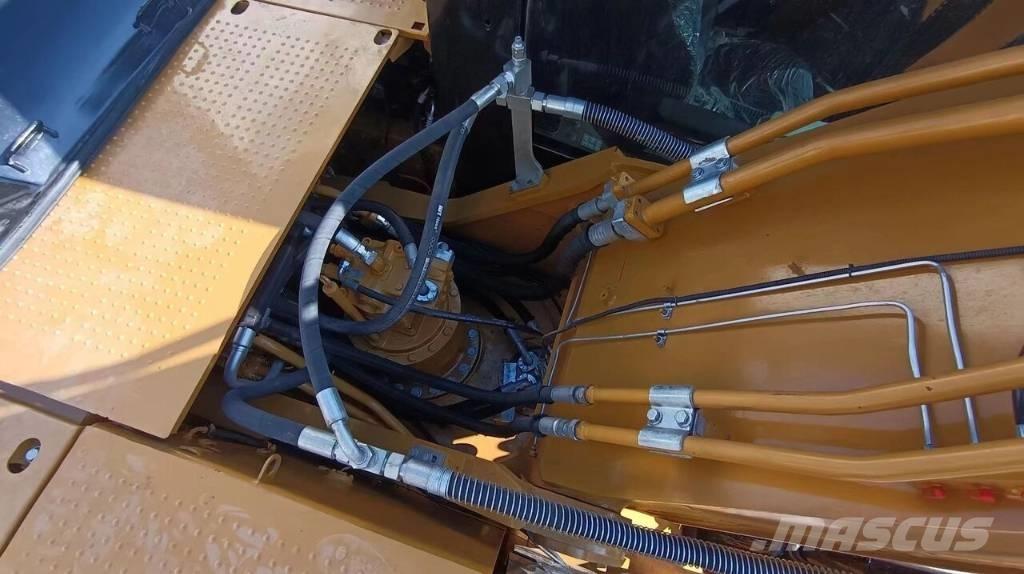 CAT 330 Telakaivukoneet