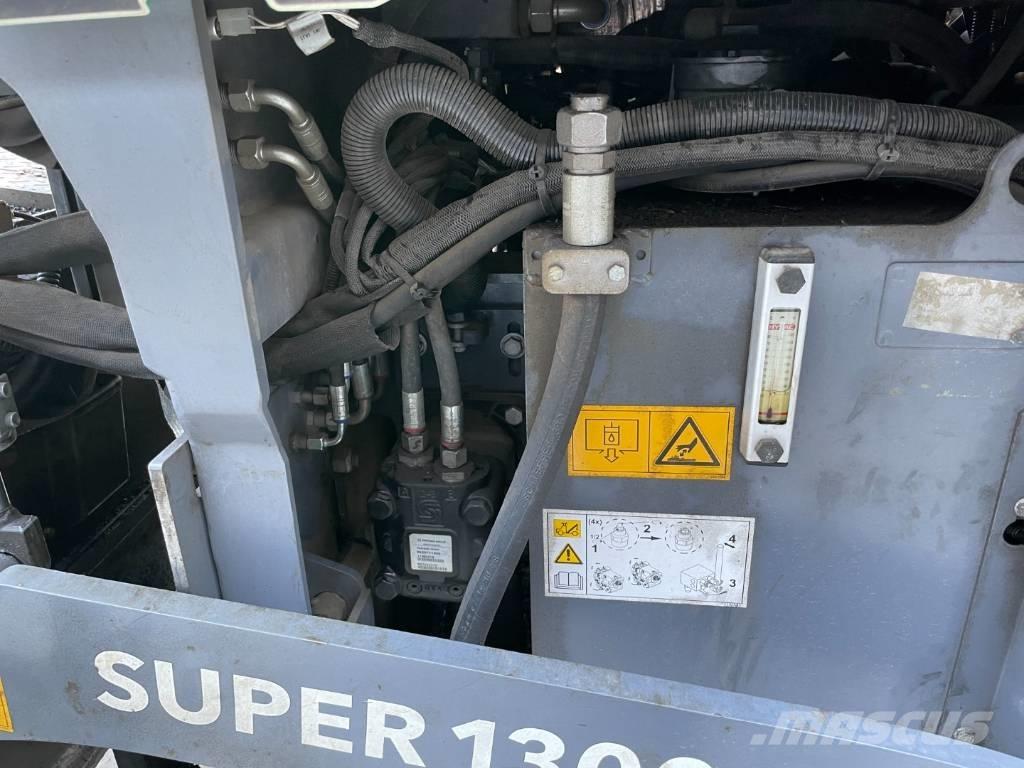 Vögele SUPER 1300-3I Asfalttikoneet