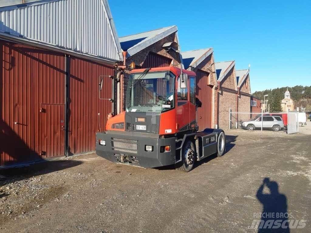 Kalmar TT618i Terminaalitraktorit