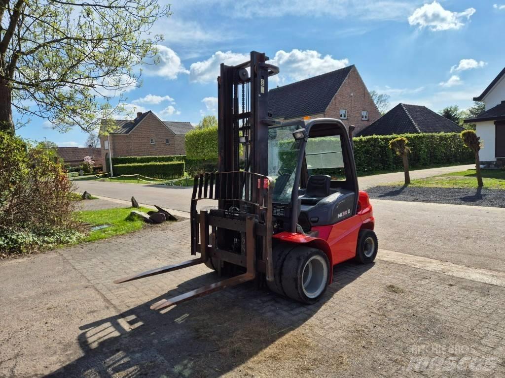Manitou MI30D S1E3 Dieseltrukit