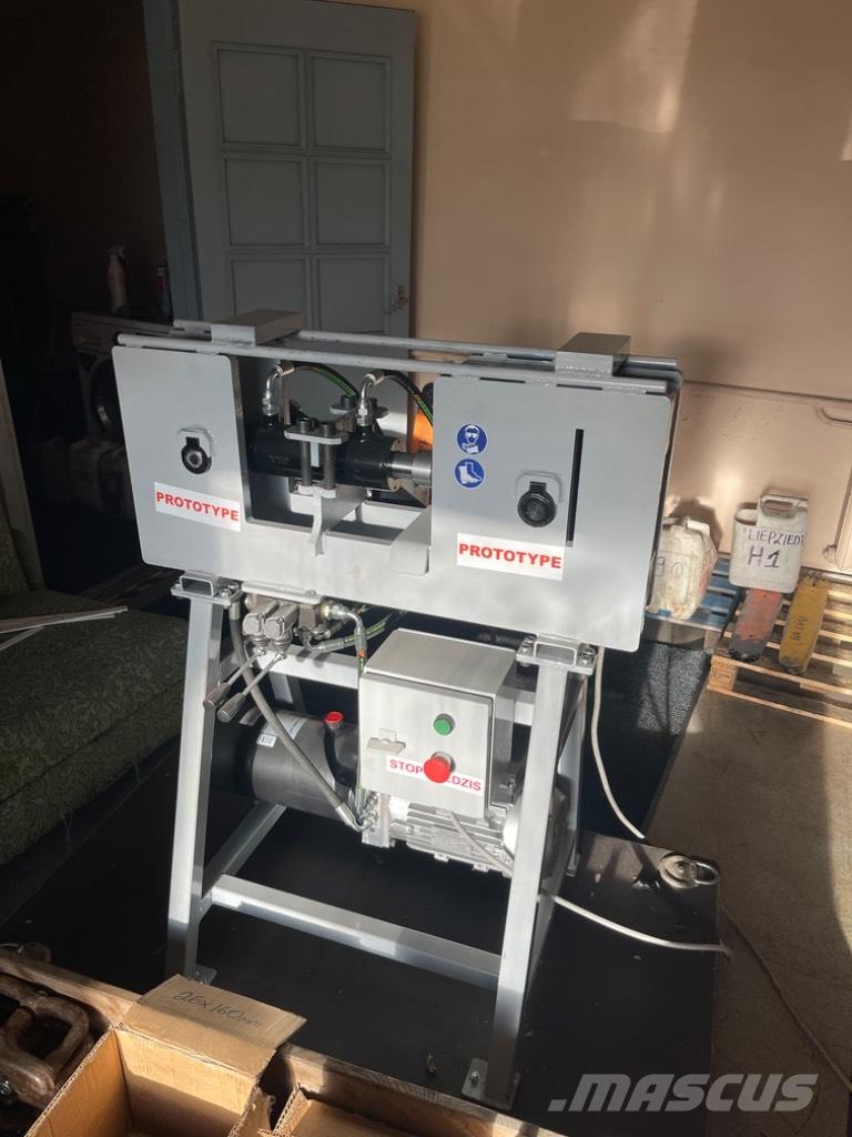  Sliežu taisnotājs 1 Muut metsäkoneet