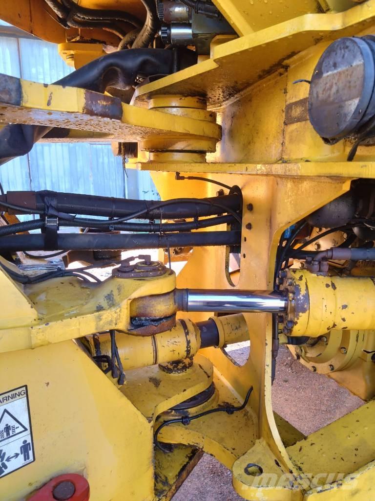 Volvo L 180 E Pyöräkuormaajat