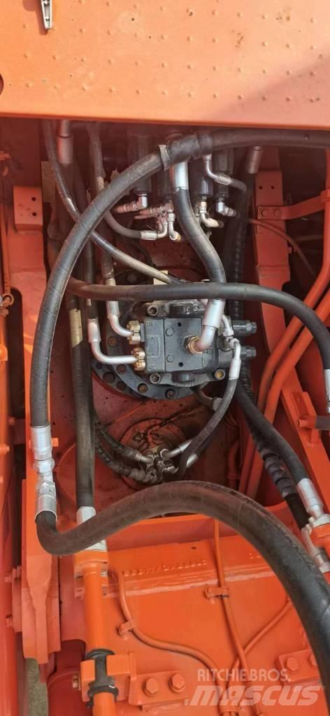 Doosan 300-7 Telakaivukoneet