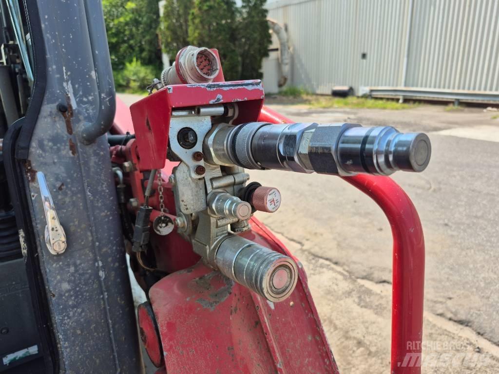 Takeuchi TL 8 Liukuohjatut kuormaajat