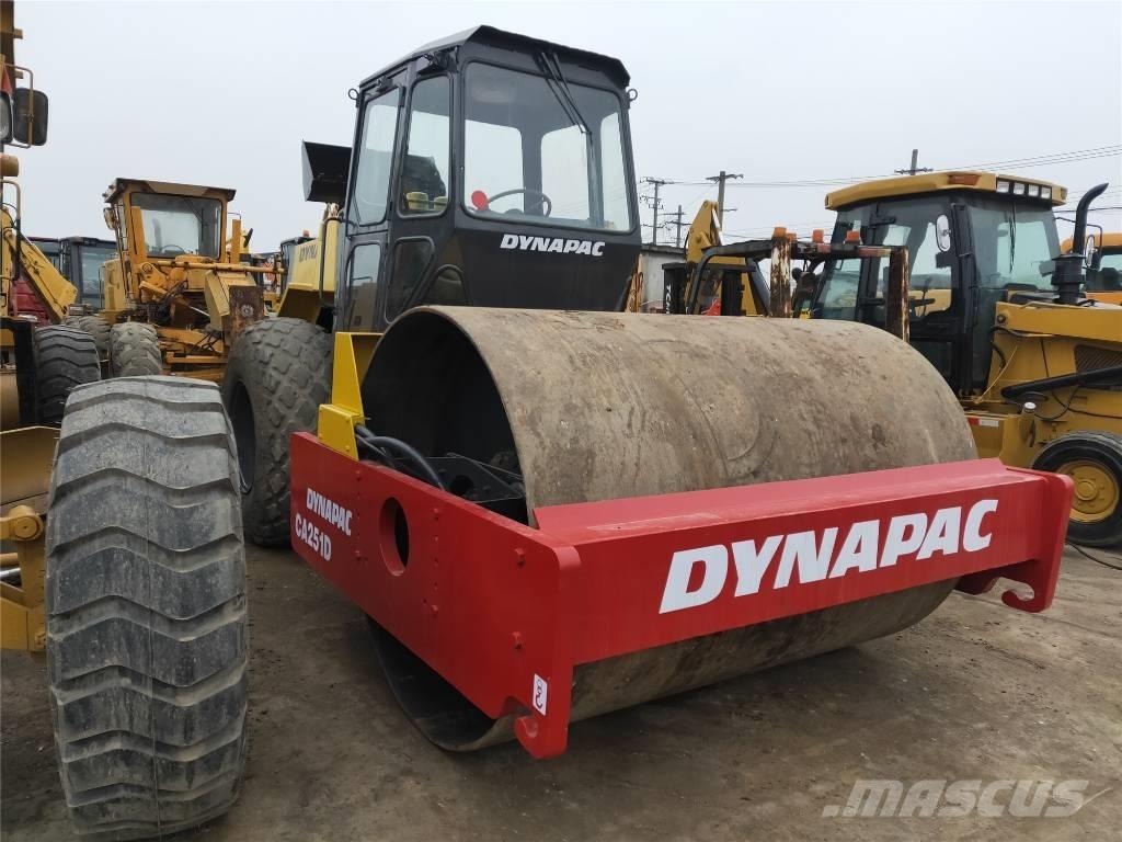 Dynapac CA 251 D Yksivalssijyrät