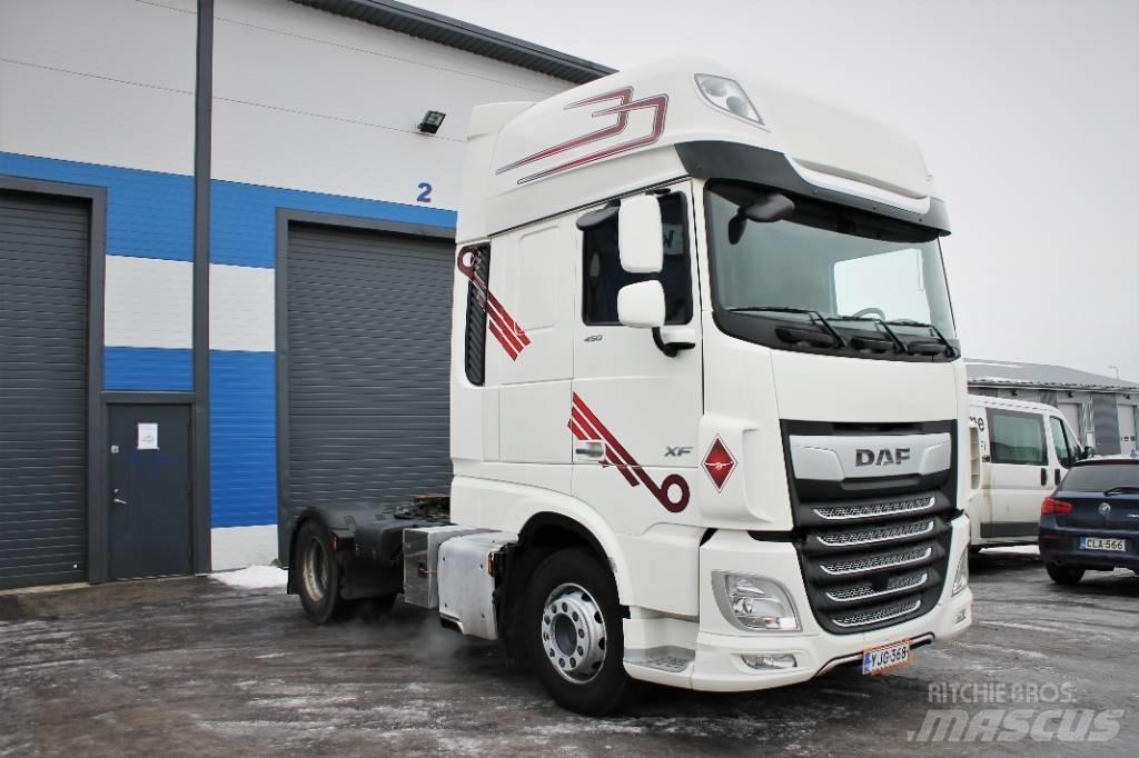 DAF XF 450 Vetopöytäautot