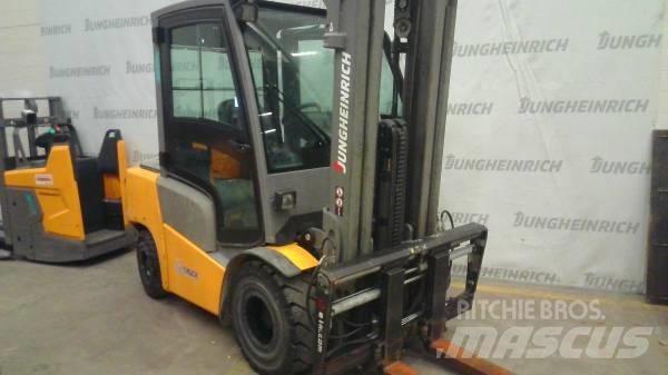 Jungheinrich DFG 430 Dieseltrukit