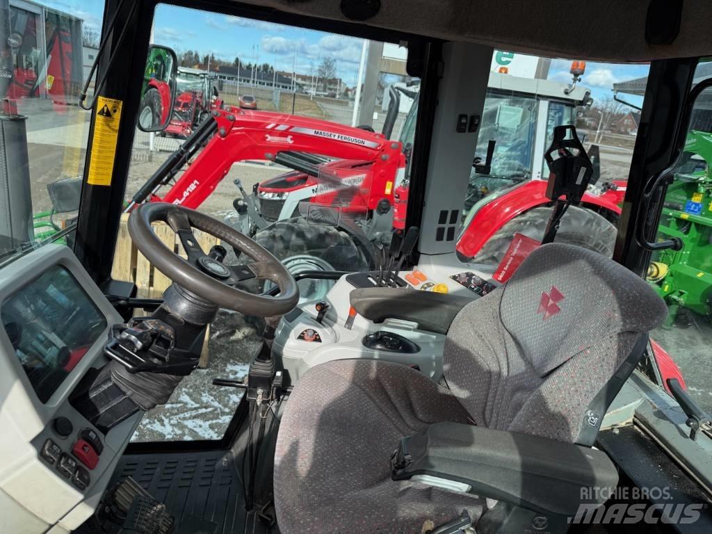 Massey Ferguson 5470 Traktorit
