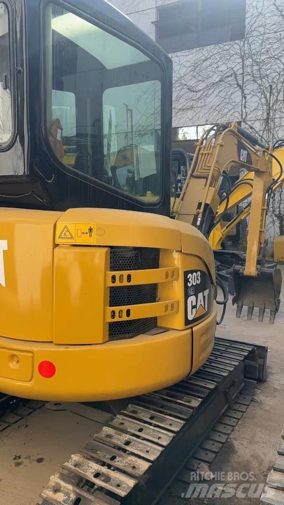 CAT 303.5 Minikaivukoneet < 7t