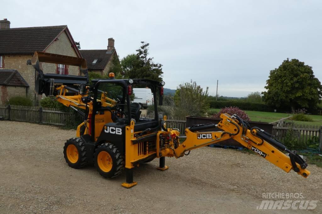 JCB 1 CX Kaivurikuormaajat