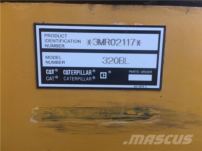 CAT 320 B Telakaivukoneet