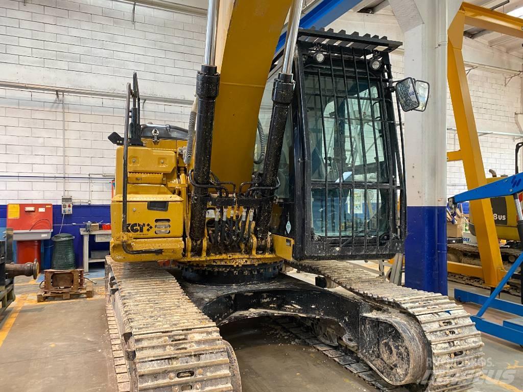 CAT 323F LN Telakaivukoneet