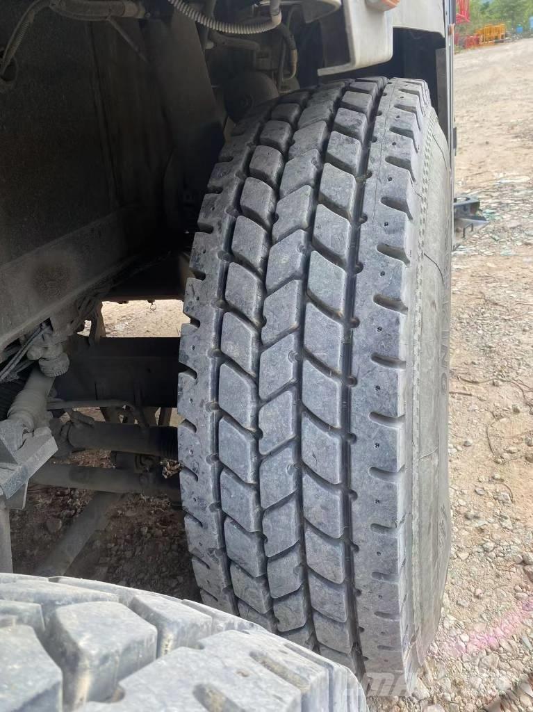 Sany SAC2200T Mobiilinosturit