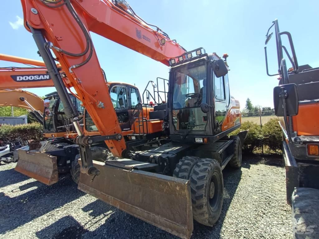 Doosan DX140W-5 Pyöräkaivukoneet