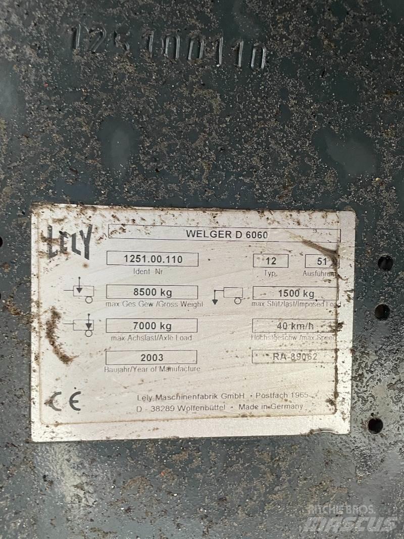 Welger D 6060 Kanttipaalaimet