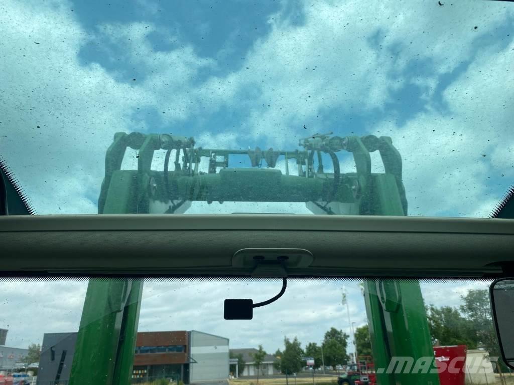 John Deere 6R130 Traktorit